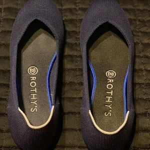 Rothys Navy flat size 9
